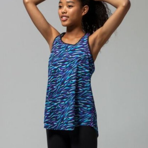 Ivivva NWT Train with Strength Tank - Size 12 - Picture 4 of 6